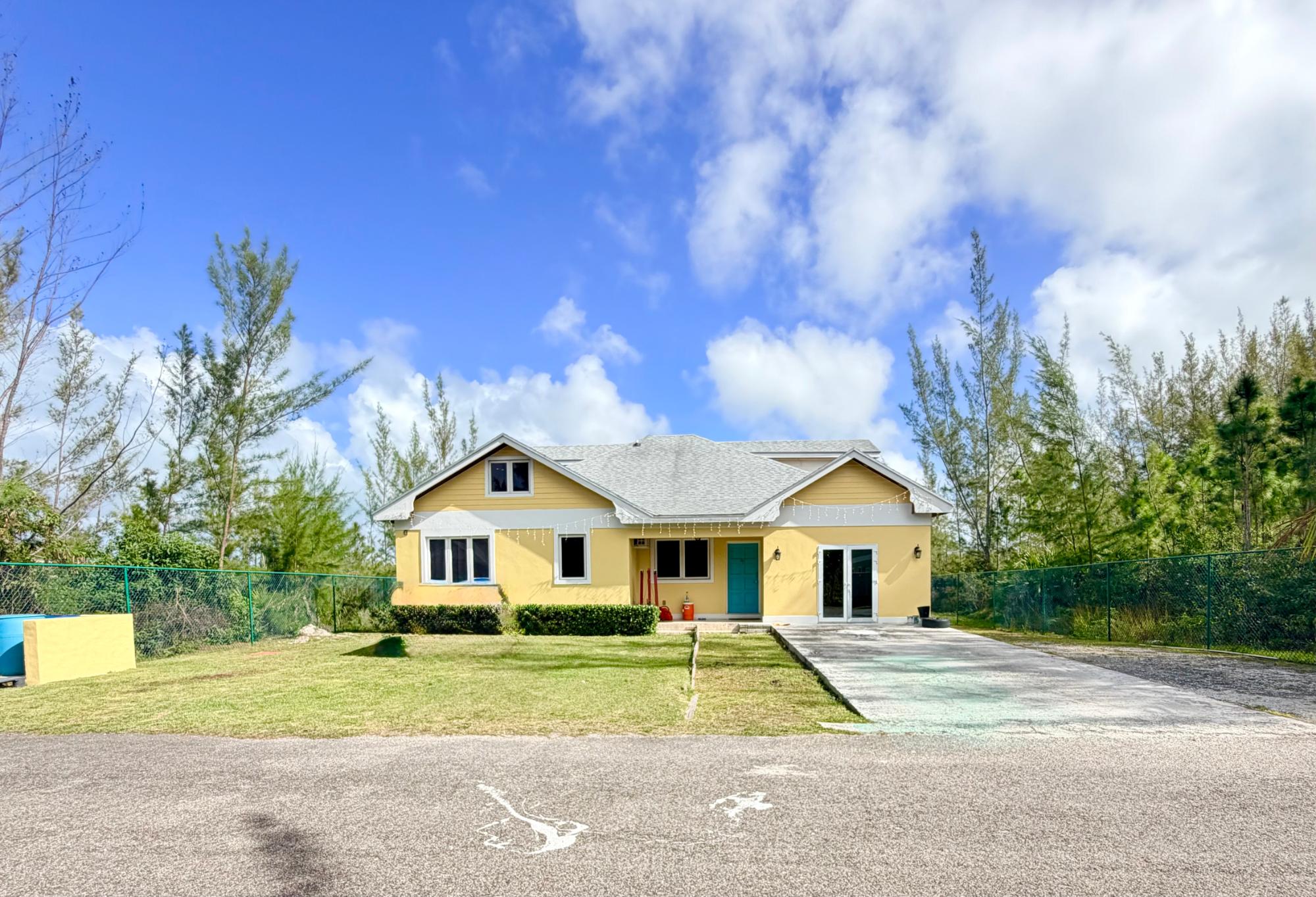 61 SANCTUARY DRIVE, YUMA West Bay Street New Providence/Paradise Island