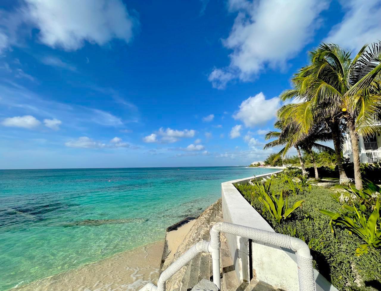 WEST BAY STREET Love Beach New Providence/Paradise Island
