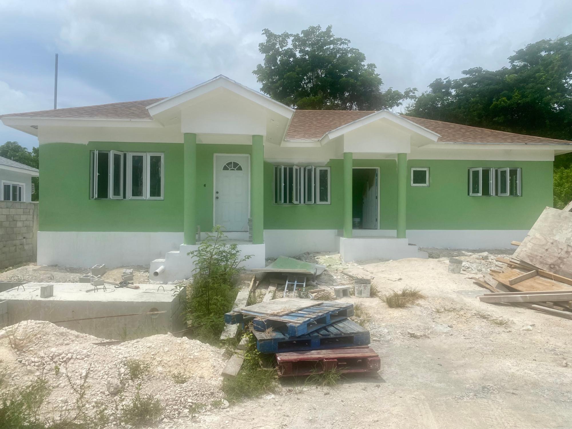 #5 TARYN CLOSE Carmichael Road New Providence/Paradise Island