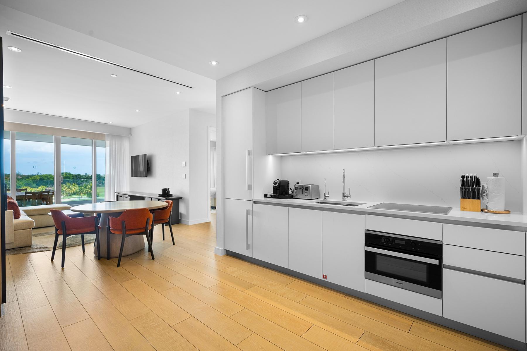 GOLDWYNN West Bay Street New Providence/Paradise Island