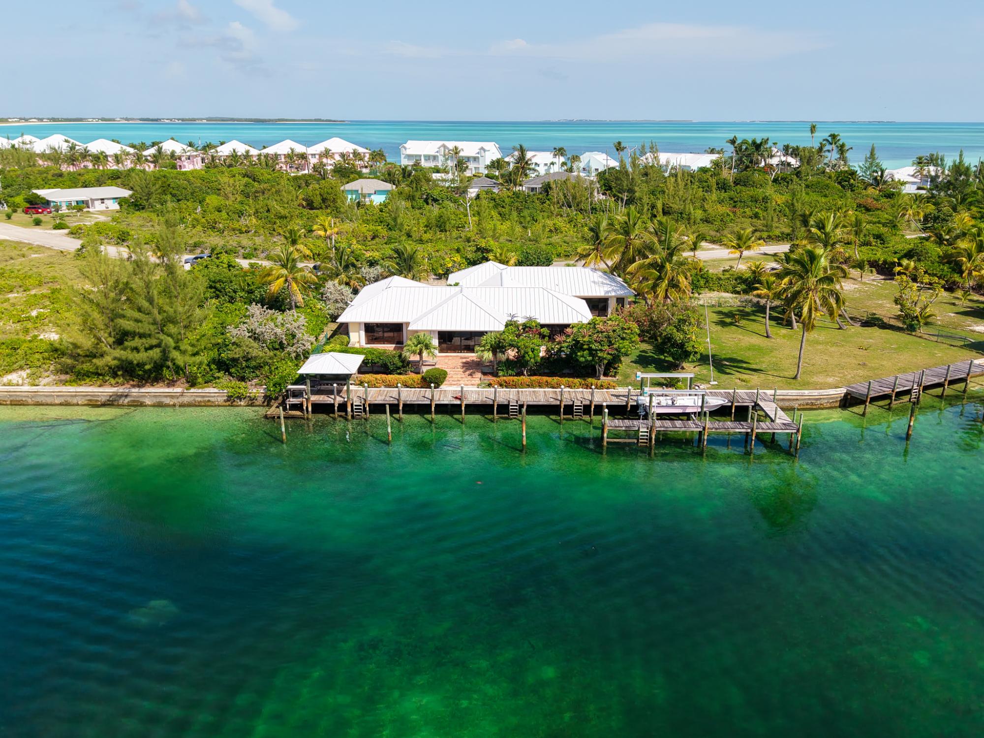 WOOD HOUSE TREASURE CAY Treasure Cay Abaco