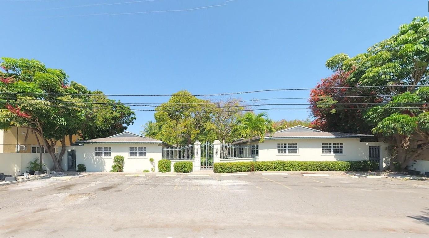 NASSAU EAST Prince Charles Drive New Providence/Paradise Island