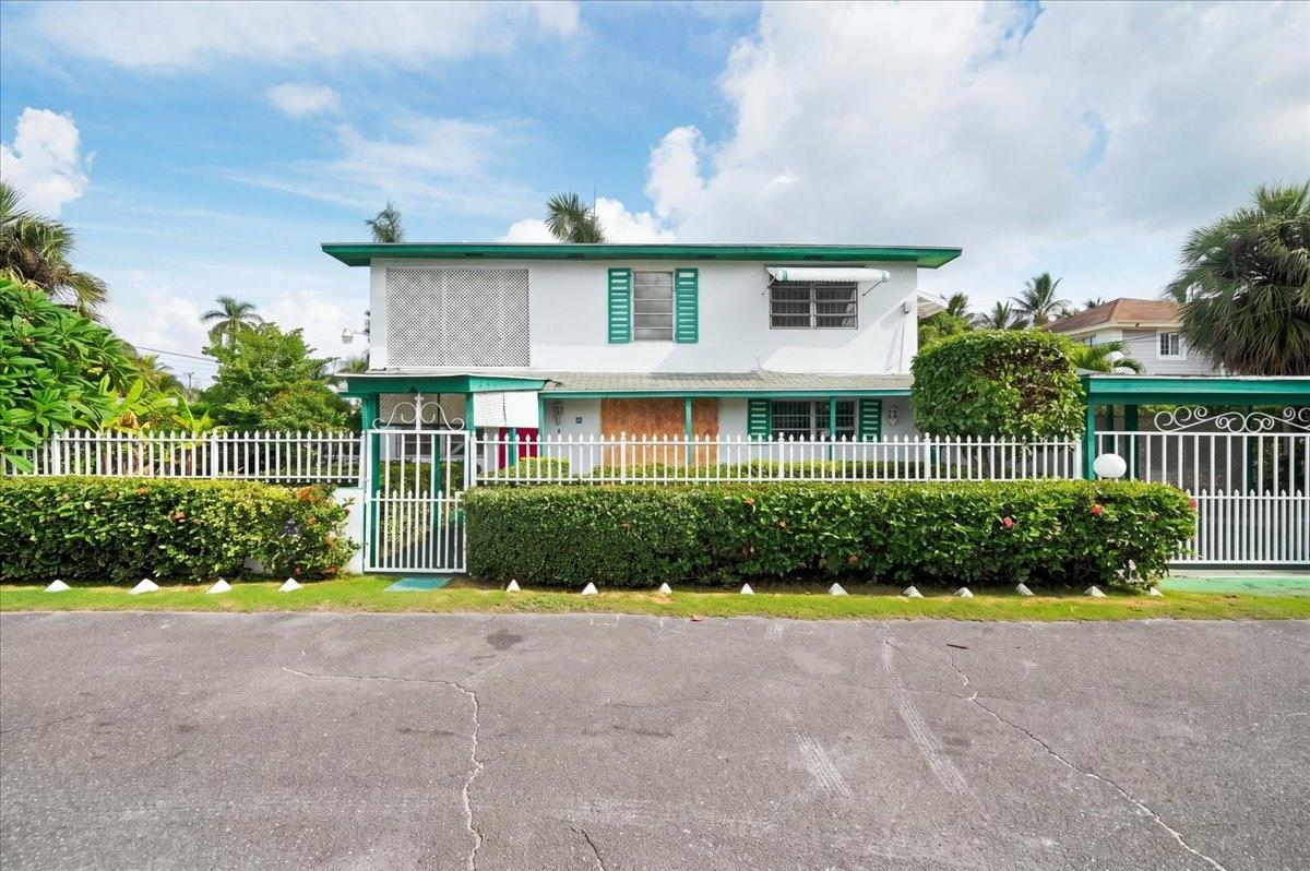 12 SWANS STREET Perpall Tract New Providence/Paradise Island