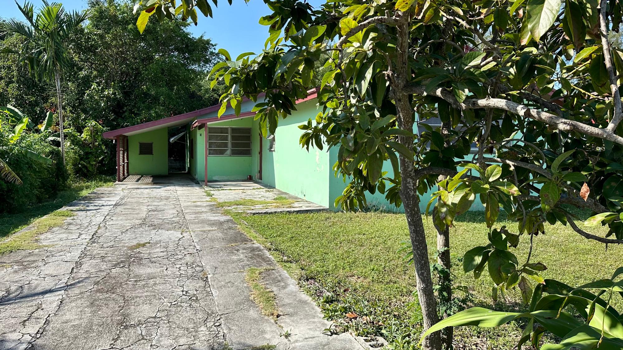 18 STAPLEDON WELLINGTON ROAD Stapledon Gardens New Providence/Paradise Island