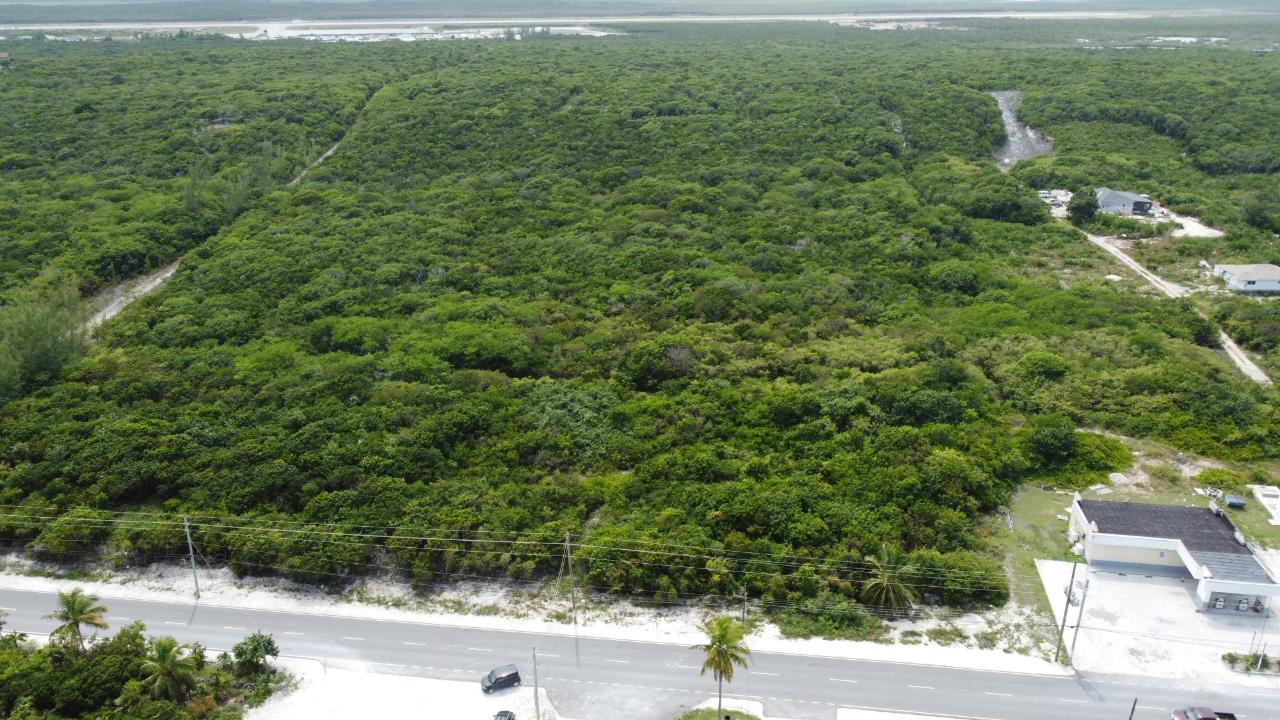 QUEENS HIGHWAY Jimmy Hill Exuma & Exuma Cays