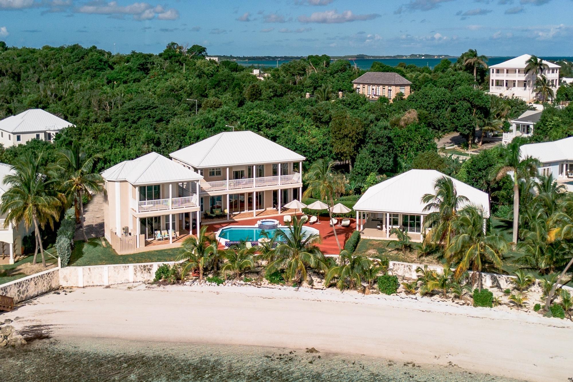EMERALD MOON Marsh Harbour Abaco