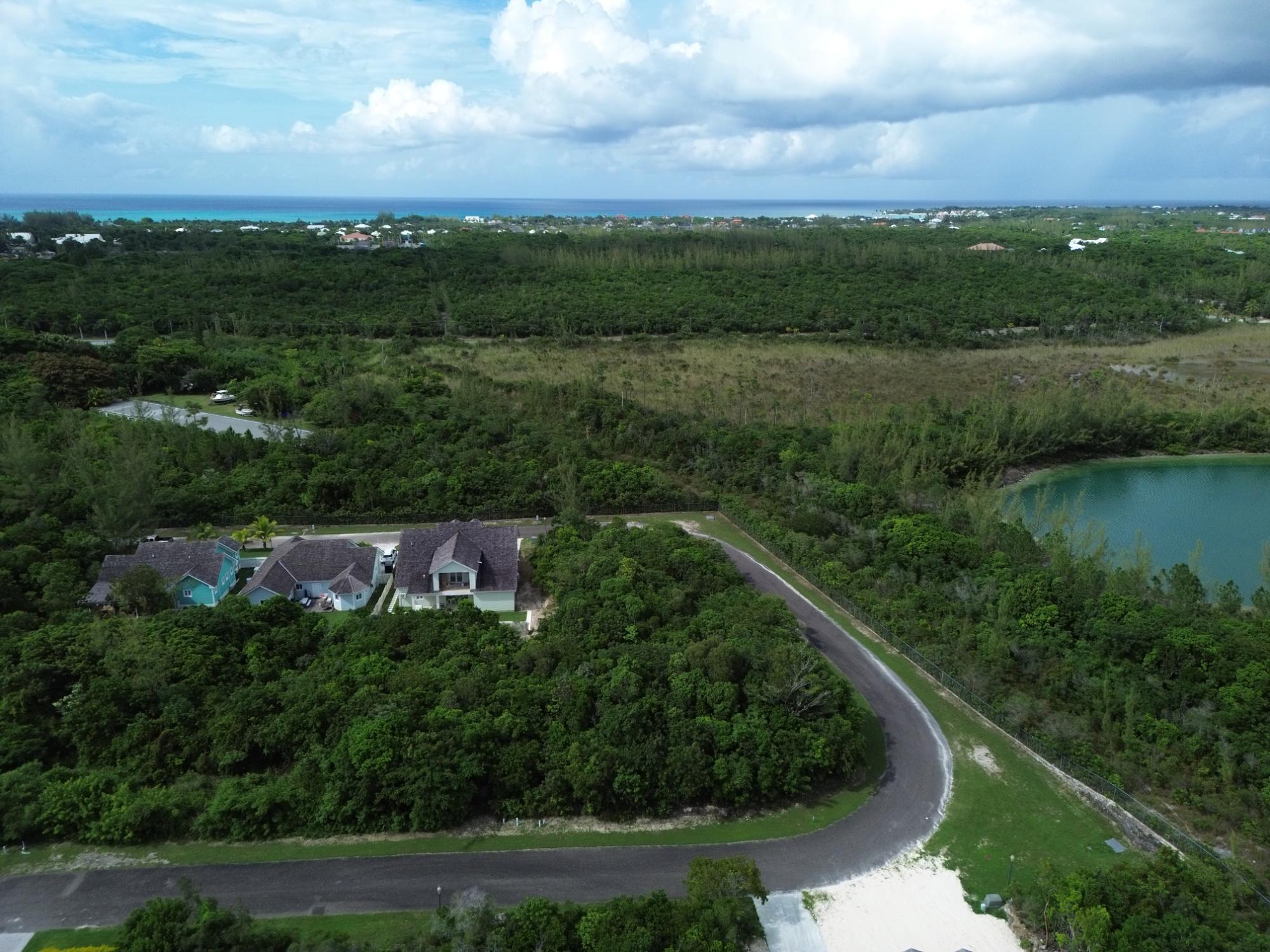 52 COCONUT DRIVE SERENITY SU Western Road New Providence/Paradise Island